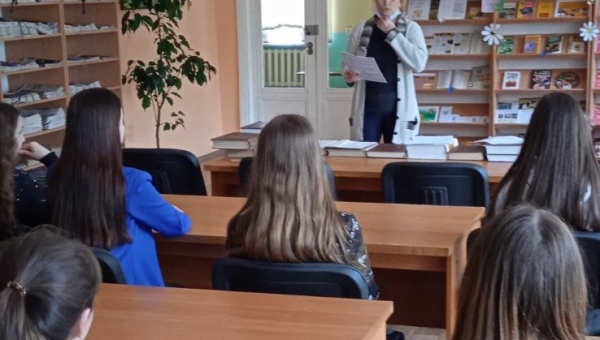 урок библиотечно-библиографических знаний «От поиска к познанию. Справочная литература»